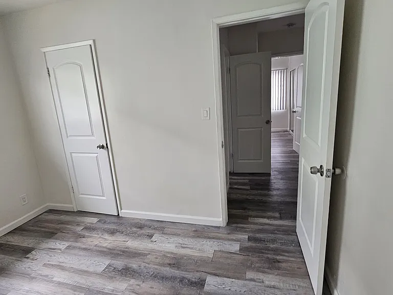 3431 Club Dr — Photo 14