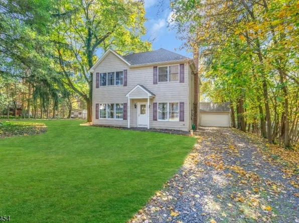 320 Ridge Blvd, Franklin Twp., NJ 08540