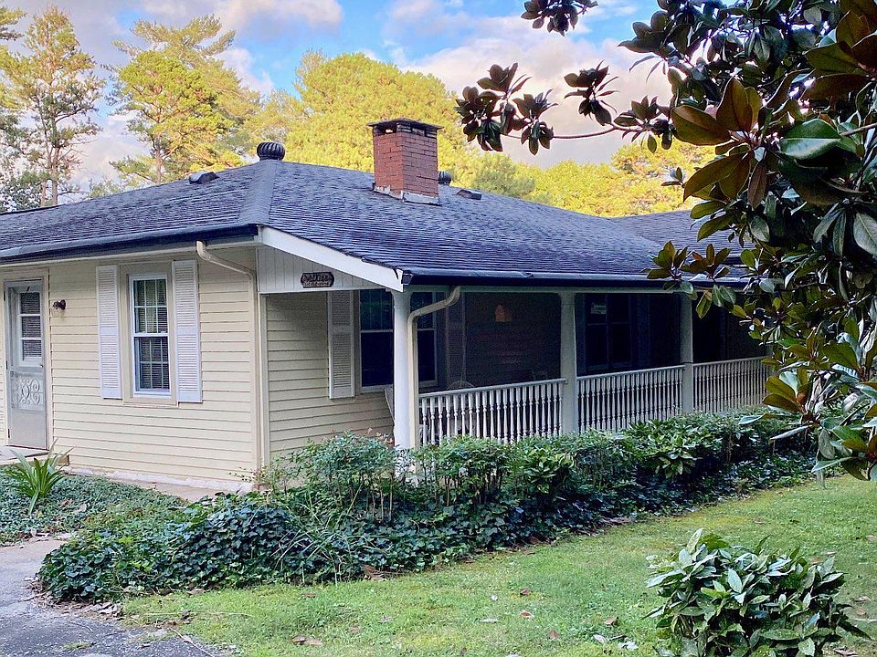 1st image of 265 Lucille Ave