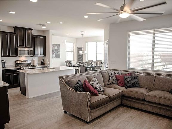4th image of 868 Cool Aquamarine St