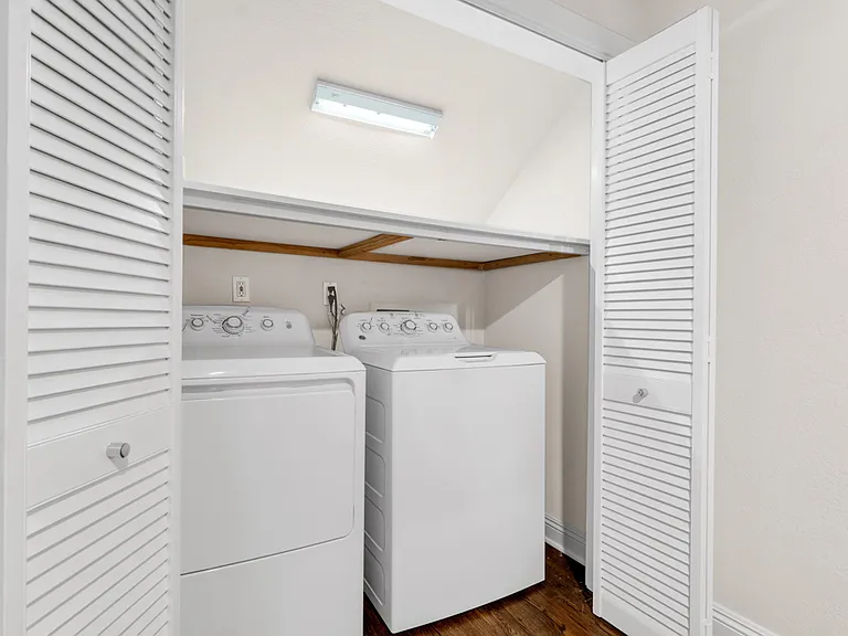 14234 Dickens St #3 — Photo 34