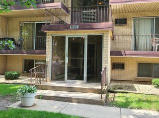 18361 Torrence Ave APT 2C, Lansing, IL 60438