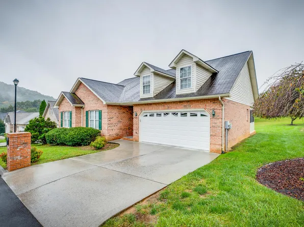 4221 Nickleby Ct, Kingsport, TN 37663