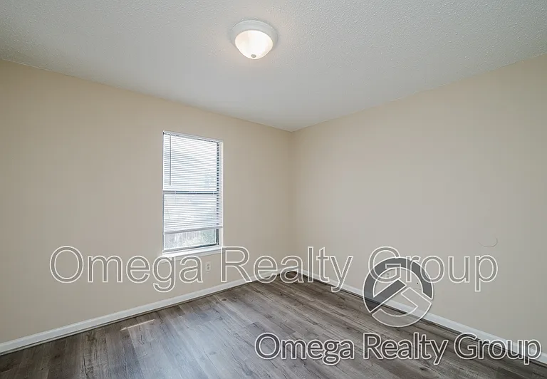 3638 Castle Ridge Rd — Photo 23