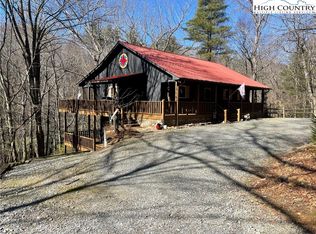 843 Rivers Edge Rd, Sparta, NC 28675