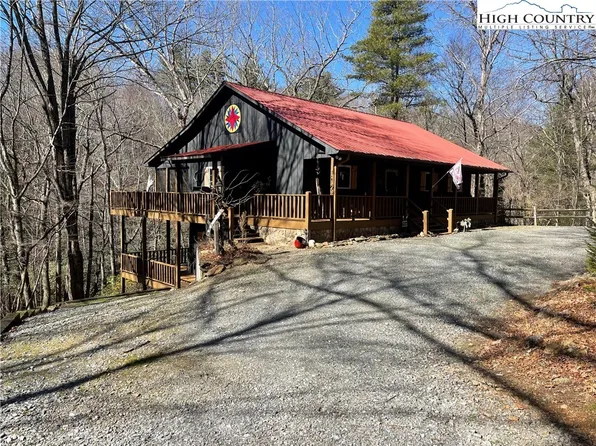 843 Rivers Edge Road, Sparta, NC 28675