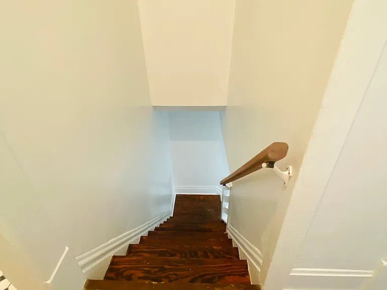 124 N Princeton Ave — Photo 8