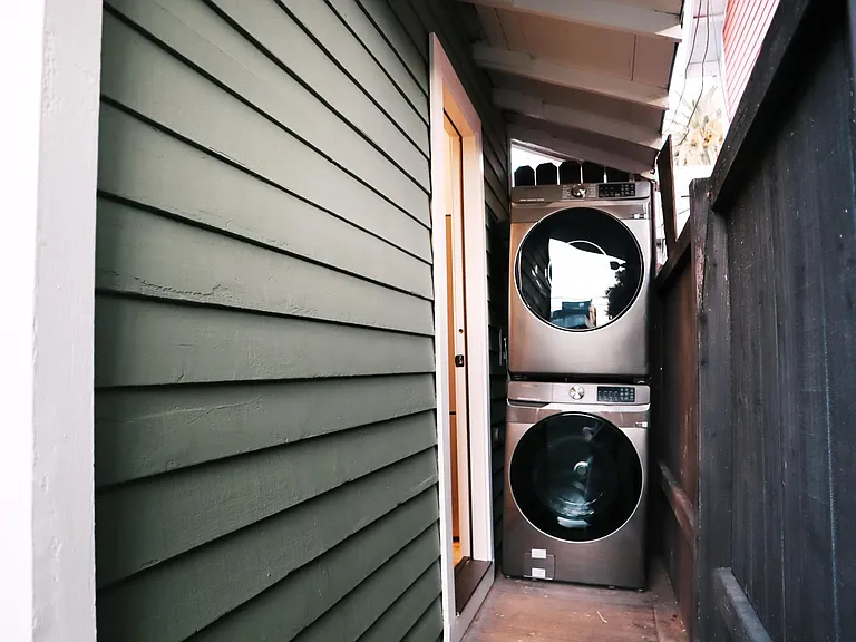Washer & Dryer