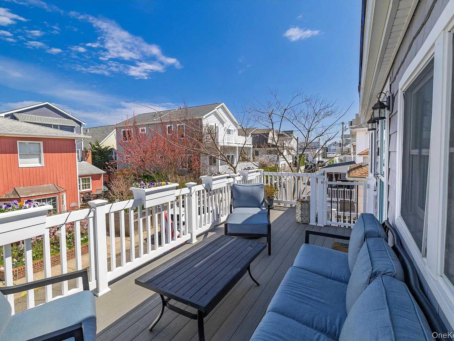 2 bed, 1.0 bath, 1075 sqft, $3,900 — Photo 4