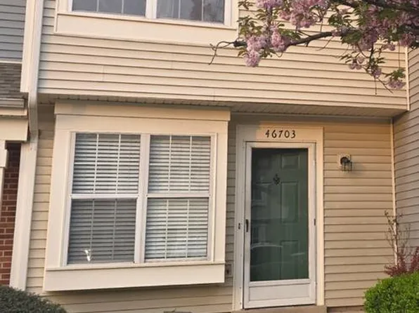 46703 Atwood Sq, Sterling, VA 20164