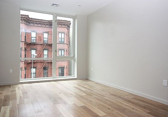 3rd image of 29 Mac Donough St #4A