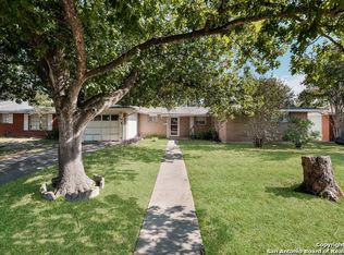 811 Pickwell Dr, San Antonio, TX 78223