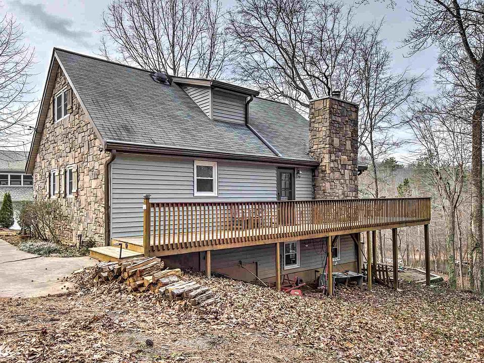2nd image of 8895 Knoll Dr
