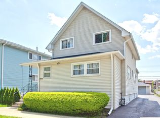 4030 Prairie Ave, Schiller Park, IL 60176