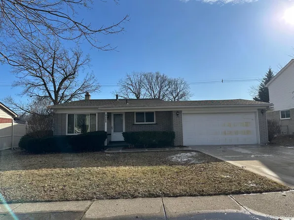 16431 Truwood St, Woodhaven, MI 48183