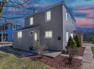 5726 Clover Ln, Greendale, WI 53129