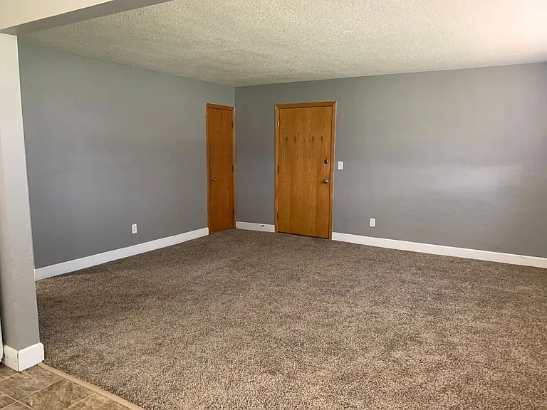 College Park Apartments — Photo 97