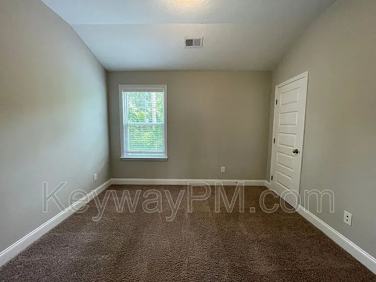 4500 Chestnut Trl — Photo 18