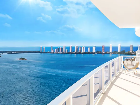 220 Lake Shore Drive #1405, Lake Park, FL 33403