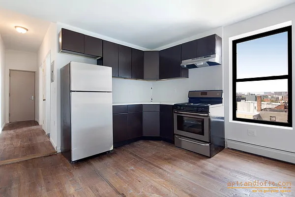 Rented by aptsandlofts.com | media 16