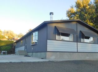 307 Broad St, Weston, OR 97886