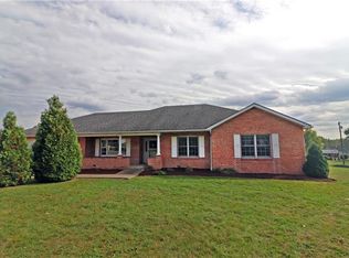1000 Marjorie Ann Dr, Latrobe, PA 15650