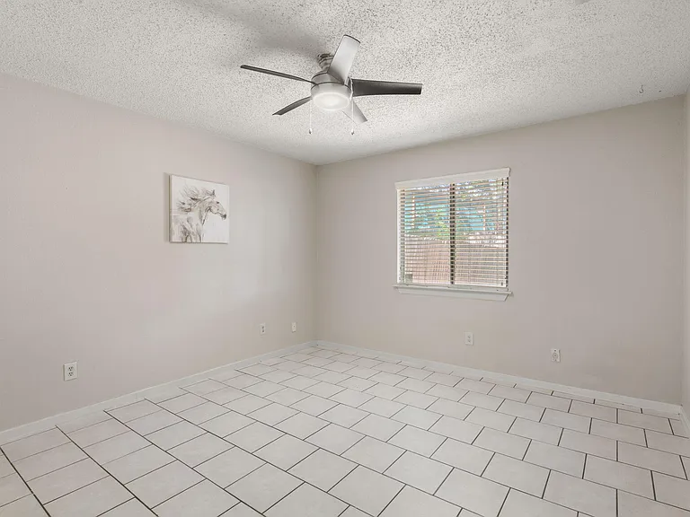 2311 Burleson Rd #B — Photo 15