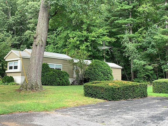 2nd image of 29 Conestoga Trl