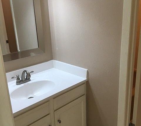 4th image of 2989 Shady Holw E #Townhouse