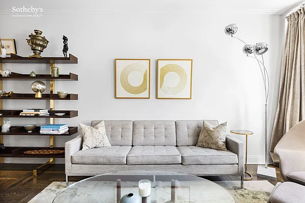 Sold by Sotheby's International Realty | media 3