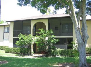 421 Pine Glen Ln APT B-2, Greenacres, FL 33463