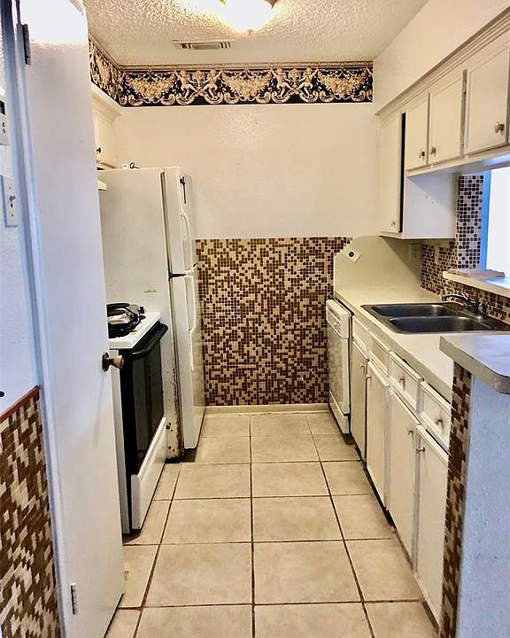 1st image of 10110 Forum Park Dr APT 184