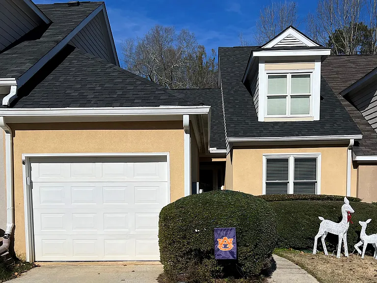2827 Springwood Dr — Photo 1
