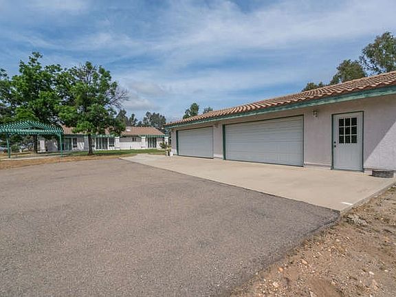 5th image of 25026 E Old Julian Hwy E