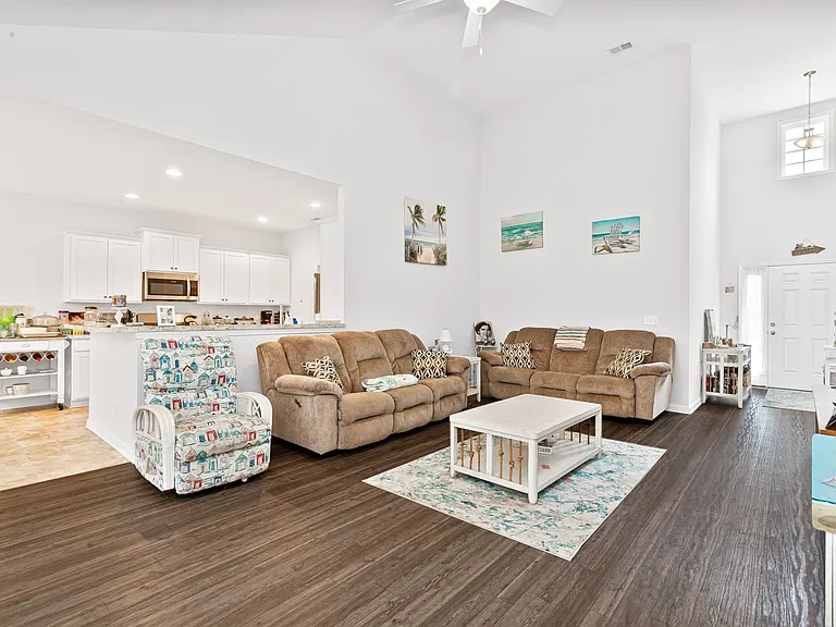 840 Windsor Rose Dr — Photo 5