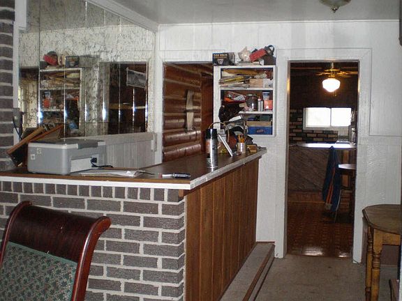 Wet Bar Area