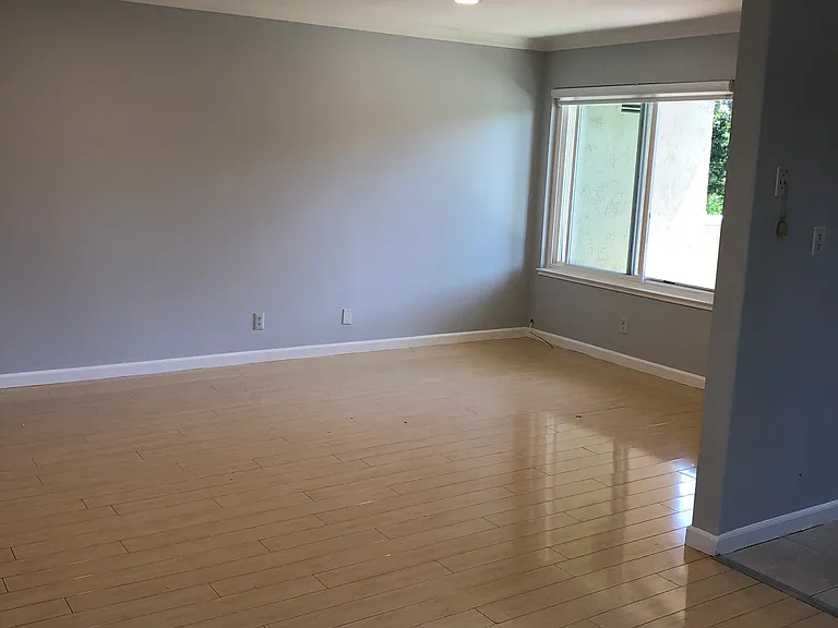 2146 Galveston Ave #B — Photo 3