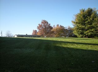 109 Vista Dr, Akron, PA 17501