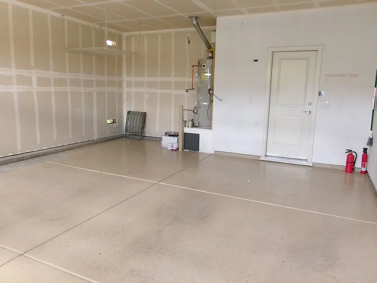 1372 Boardwalk Pl — Photo 20