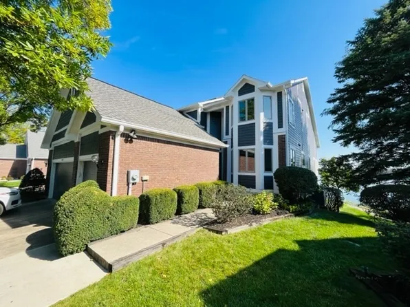 7879 Clearwater Cove Dr, Indianapolis, IN 46240