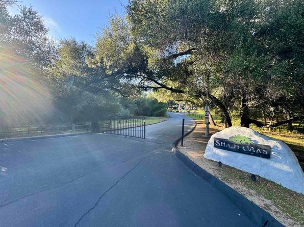 16898 Whispering Oaks Ln, Ramona, CA 92065