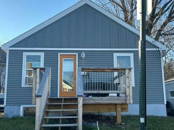 217 3rd St, Cloquet, MN 55720