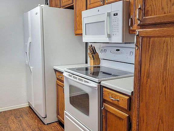 4th image of 9320 W McRae Way