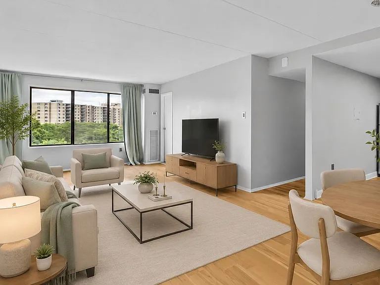 6300 Stevenson Ave #1015 — Photo 2