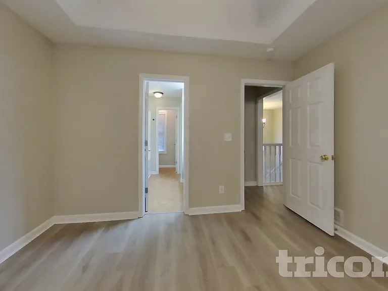 52 Spencer Ct — Photo 6