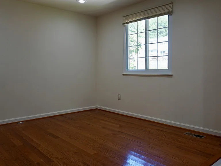8179 Curving Creek Ct — Photo 5