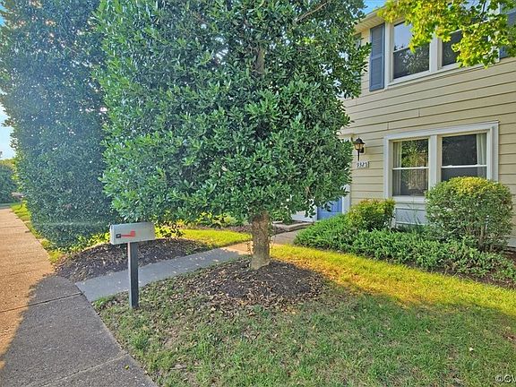 4th image of 9325 Gildenfield Ct