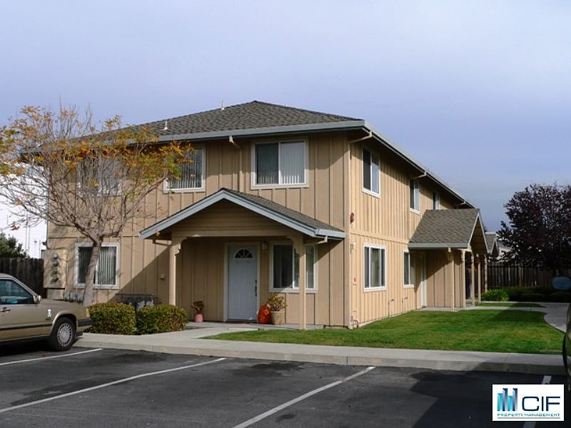 2220 Chanticleer Ave APT 10 Santa Cruz CA 95062 Zillow