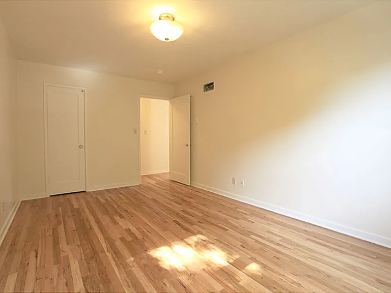 10325 SW Eastridge St #64 — Photo 9