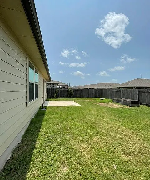 12401 Amber Lynn Path — Photo 33